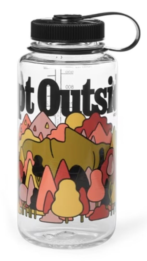 A wide-mouth Nalgene water bottle.